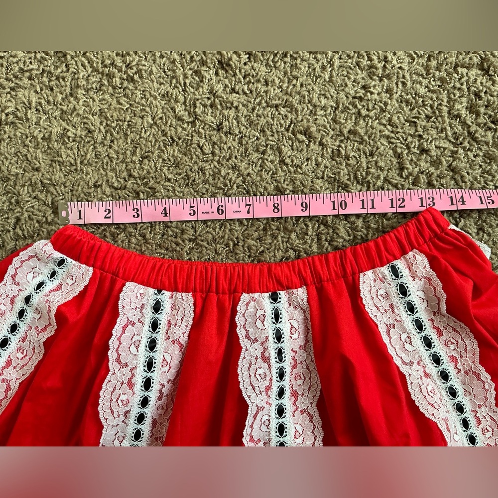 Vintage Red Circle Skirt, Lace & Bows, Medium-Large, Dolly, Grunge, Square Dance - Picture 4 of 8